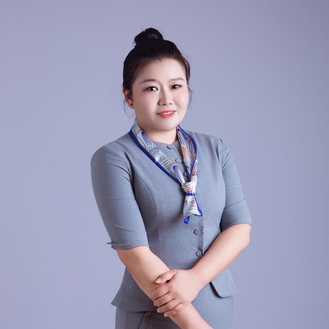 来宾门窗王利芳