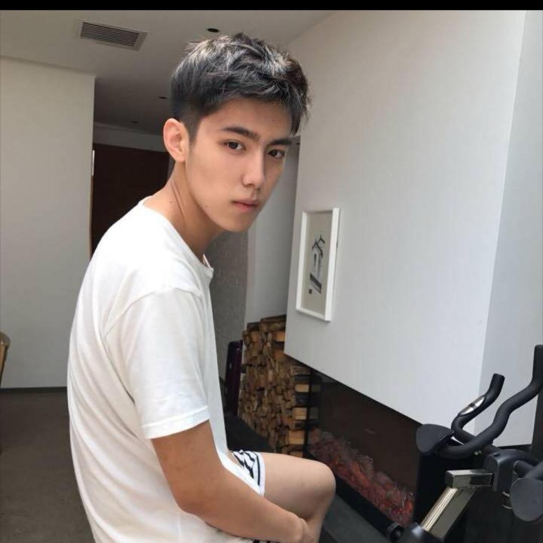 俊的