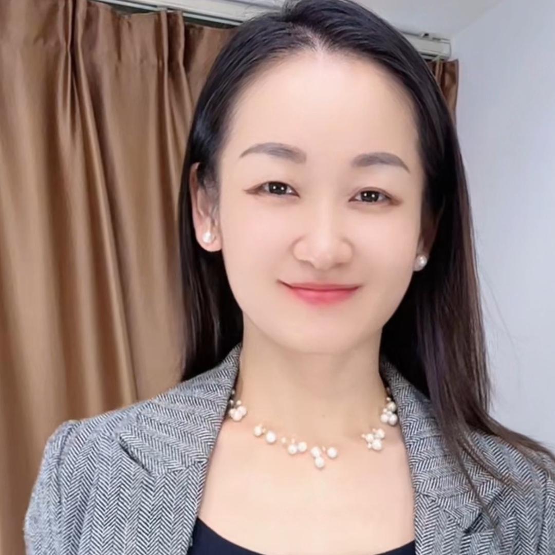 元元服饰工厂老板娘