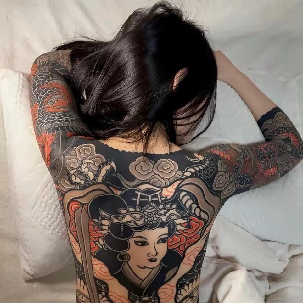 -村口小美-.🔱