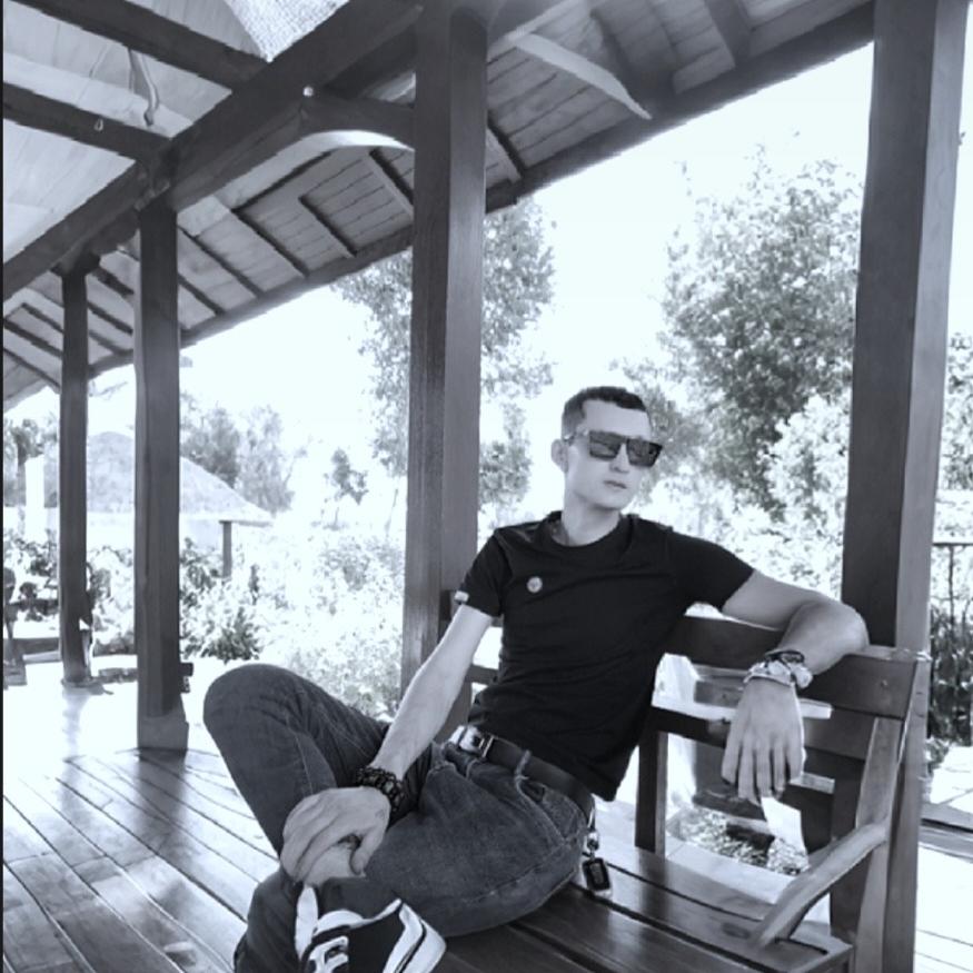 海口龙华区富祖尔电子产品店