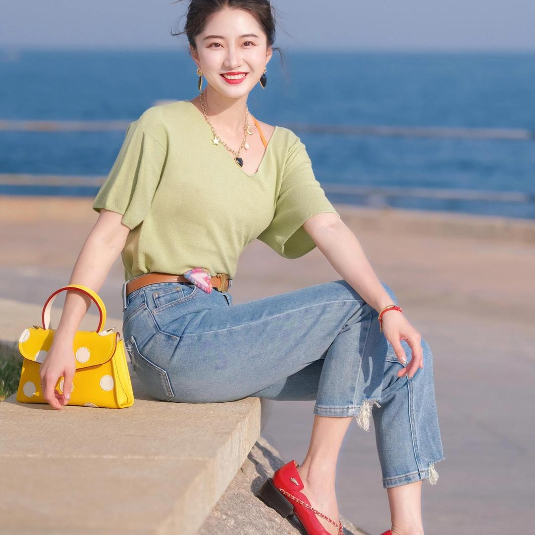 可可轻奢服饰系