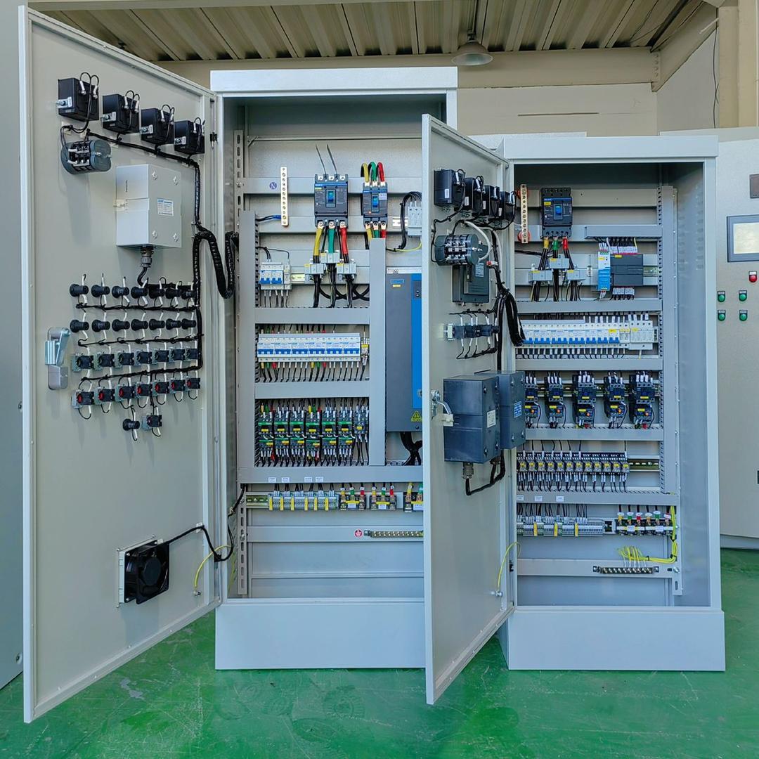 西安PLC控制柜厂家小朱（变频柜，动力柜