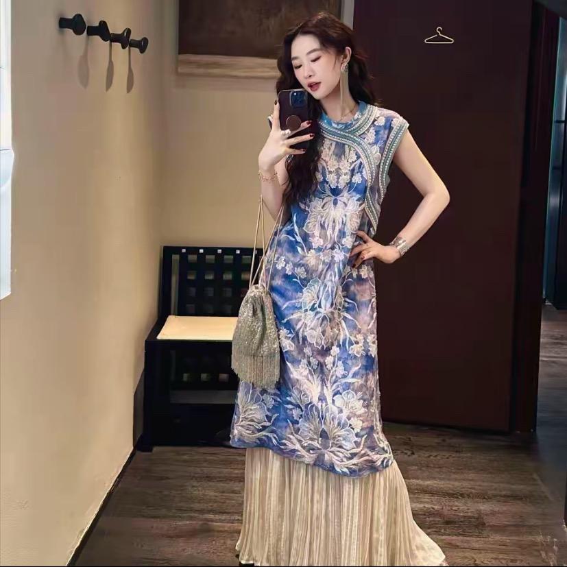 三吉黑花女装铺子