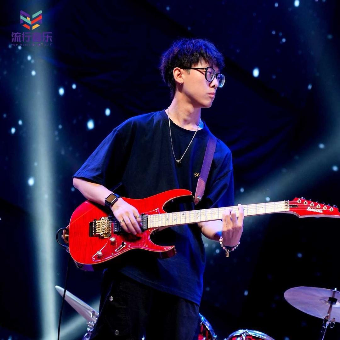 太原专业吉他老师-刘老师