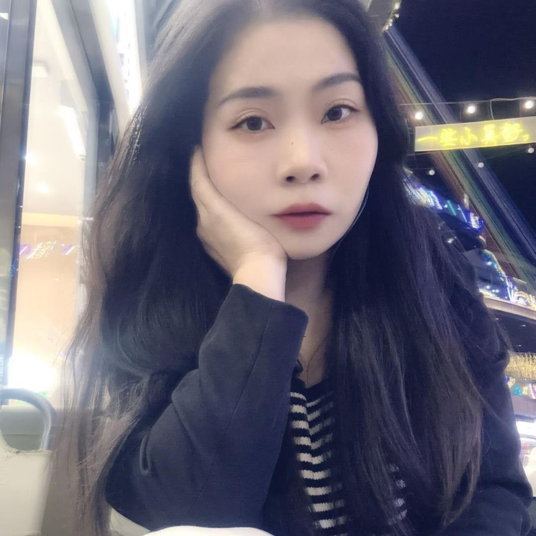 平塘县爱美阁美甲店