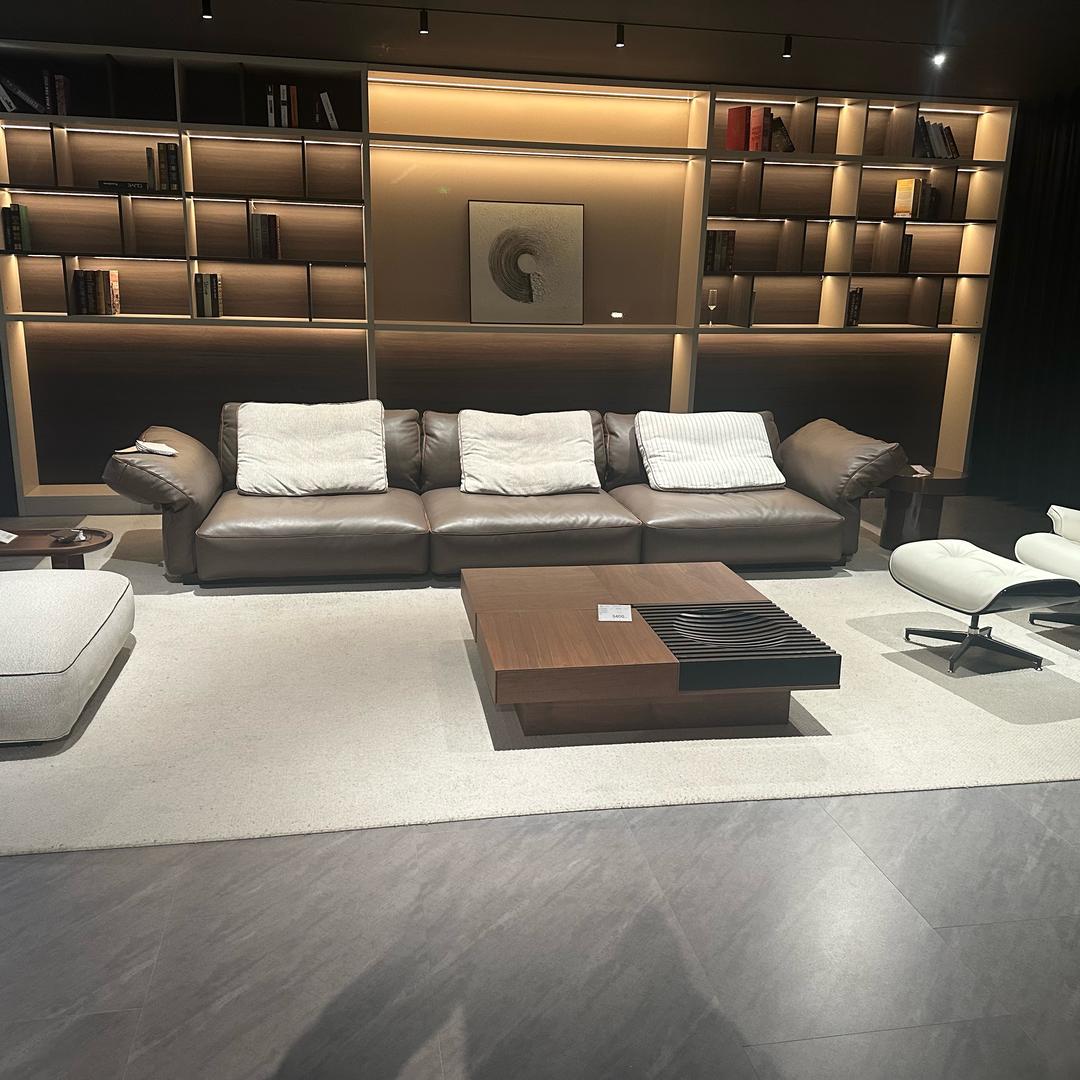 思卓瑞家具展厅隋哥