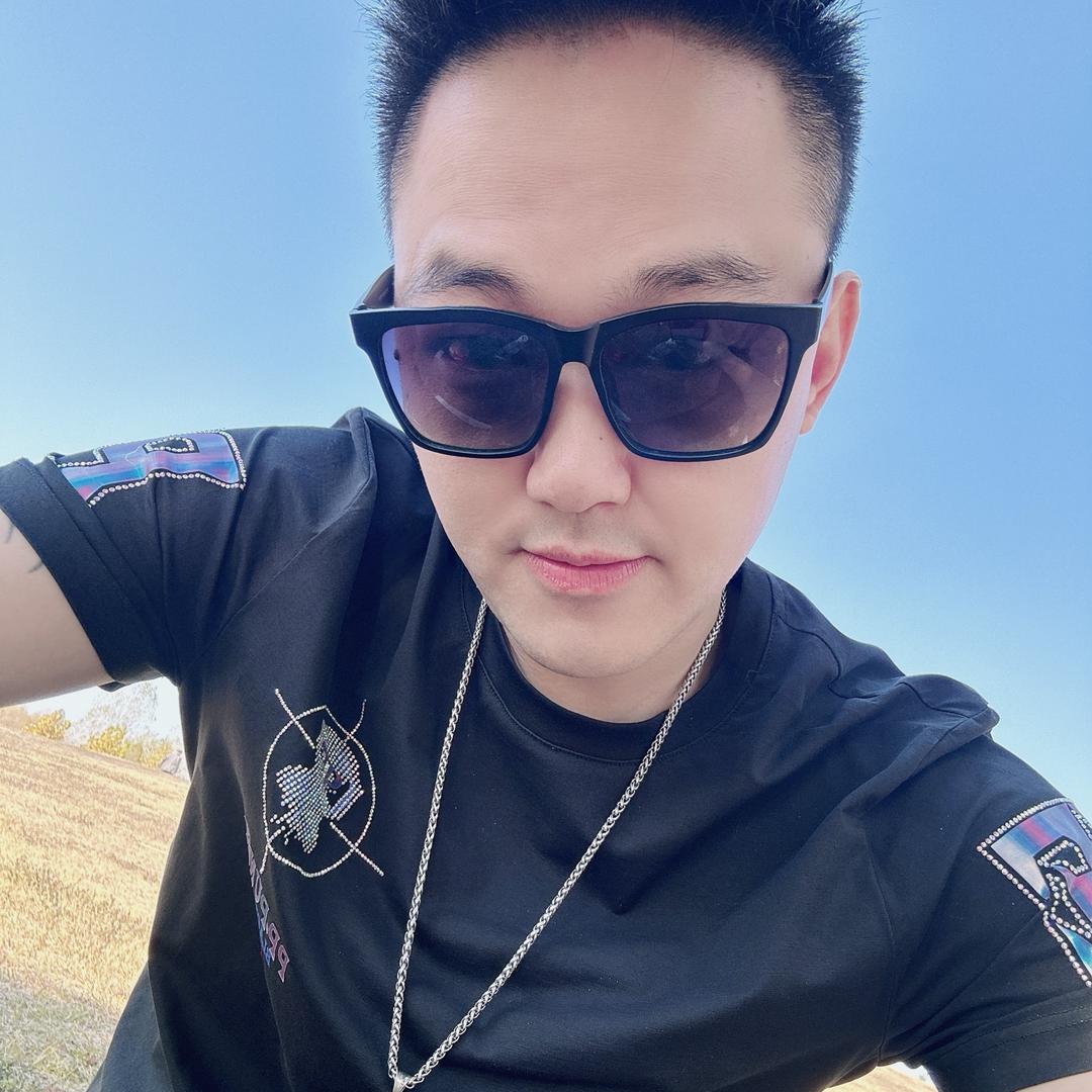 长腿欧ba。
