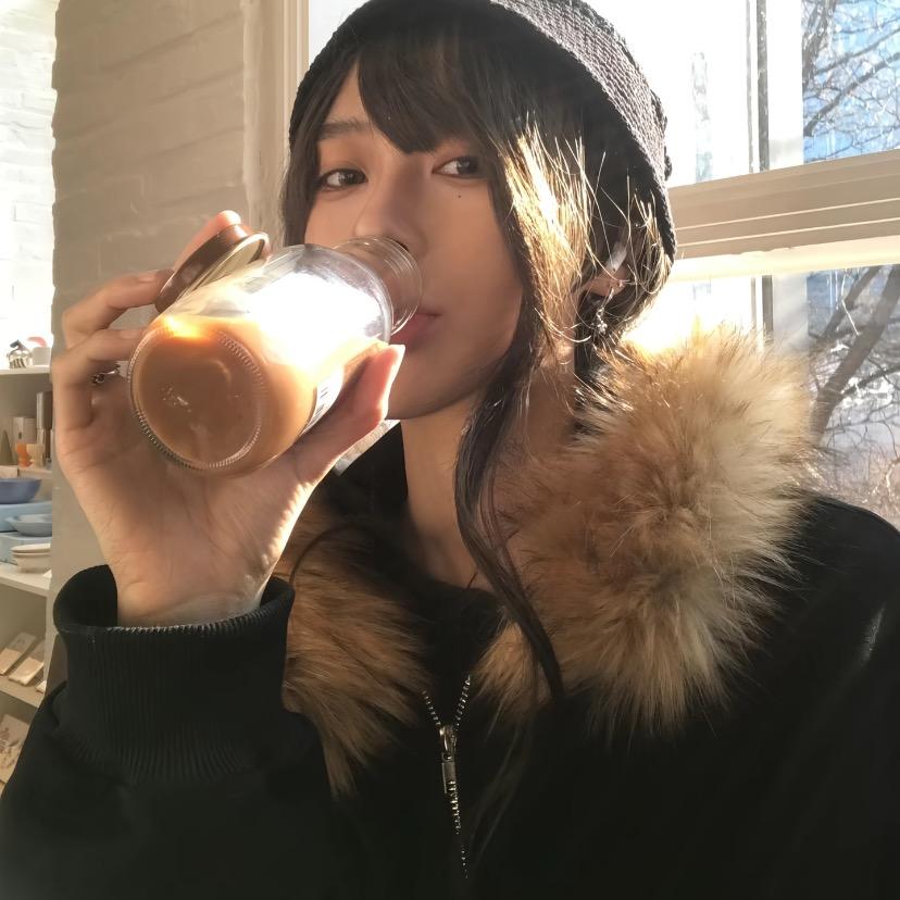 萬（被kk抱过夸过笑过版