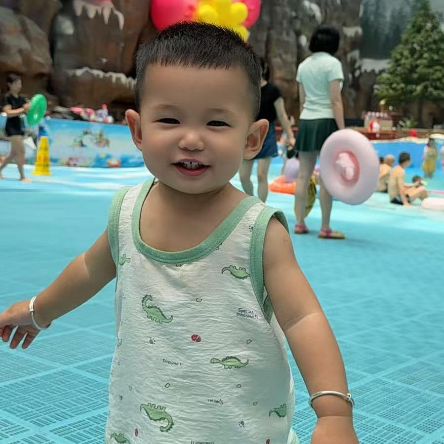 小鱼儿木工，支模，拆模