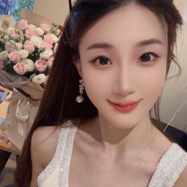 胡爱纯