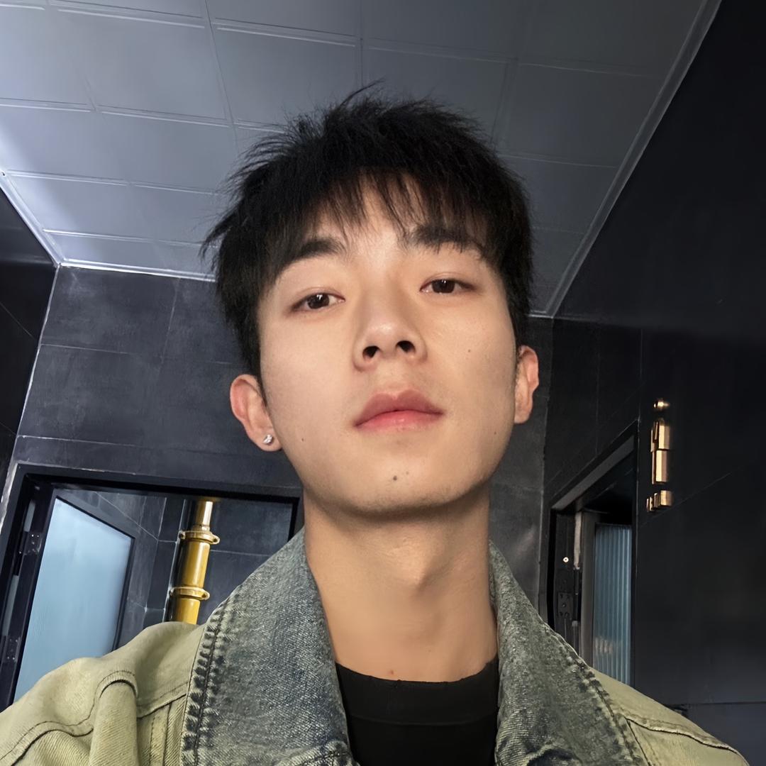 爱吃菠萝🍍