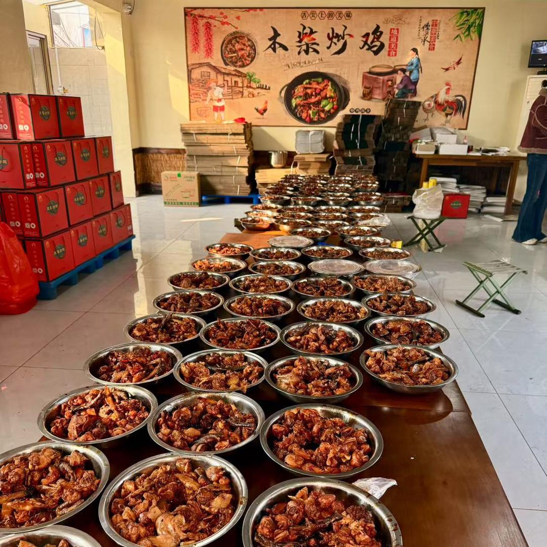 临沂一把炒鸡（独臂耿大哥教学员）