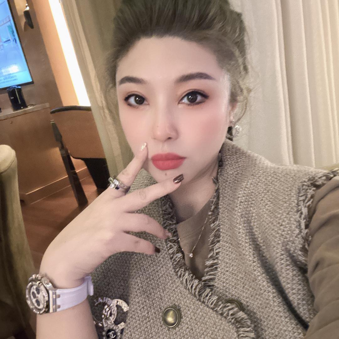 ✨Ding小姐