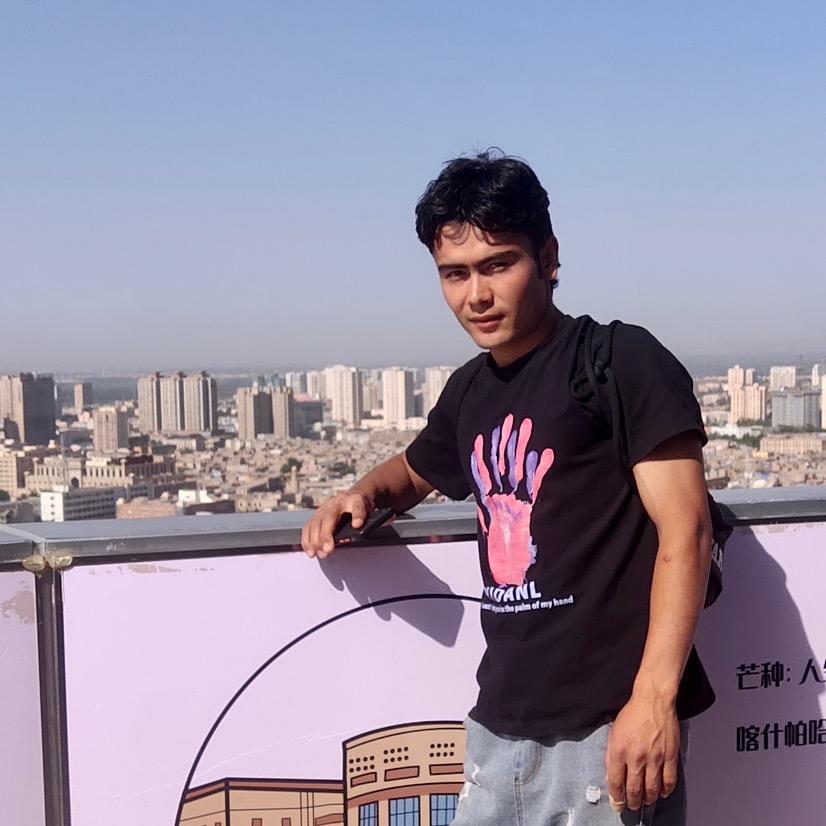会飞的阿卜