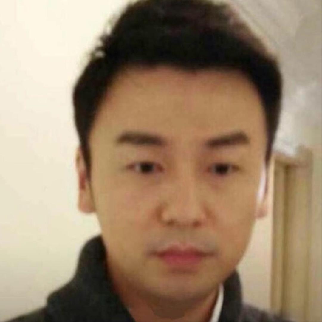 陈俊生(给贺涵报了美国夏令营)