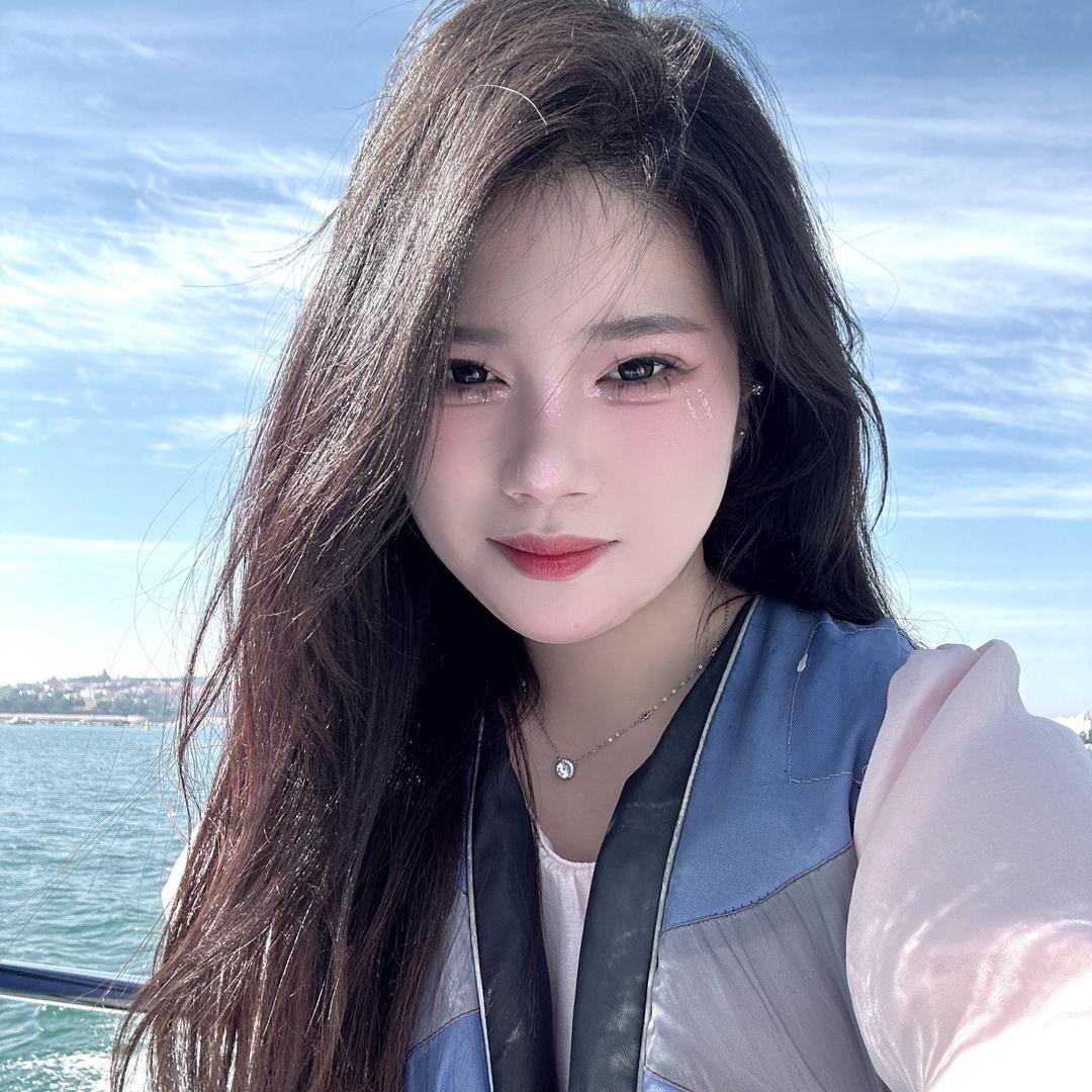 吖吖🐻