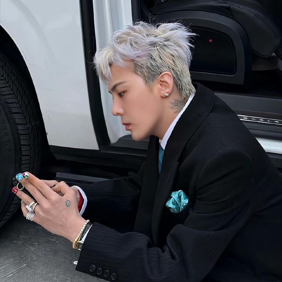 G-DRAGON