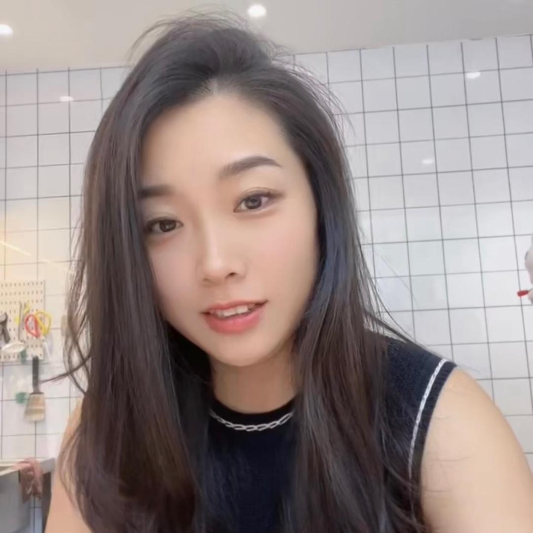 力莎的水果超市