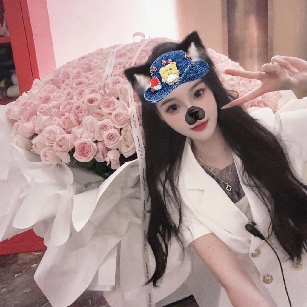 阆中W.one商务特助岚岚