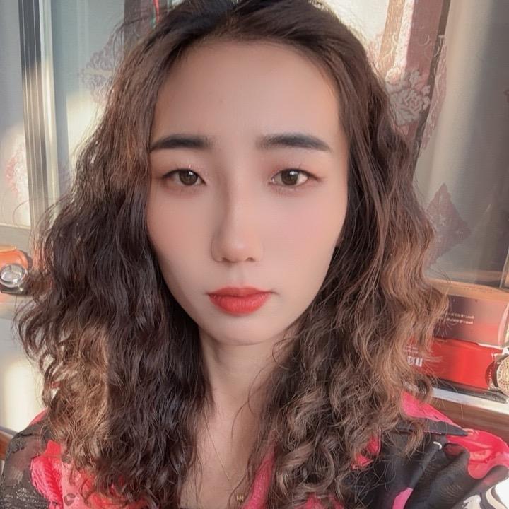 龙陵易成姊妹打歌队（啊艳）不要连赞