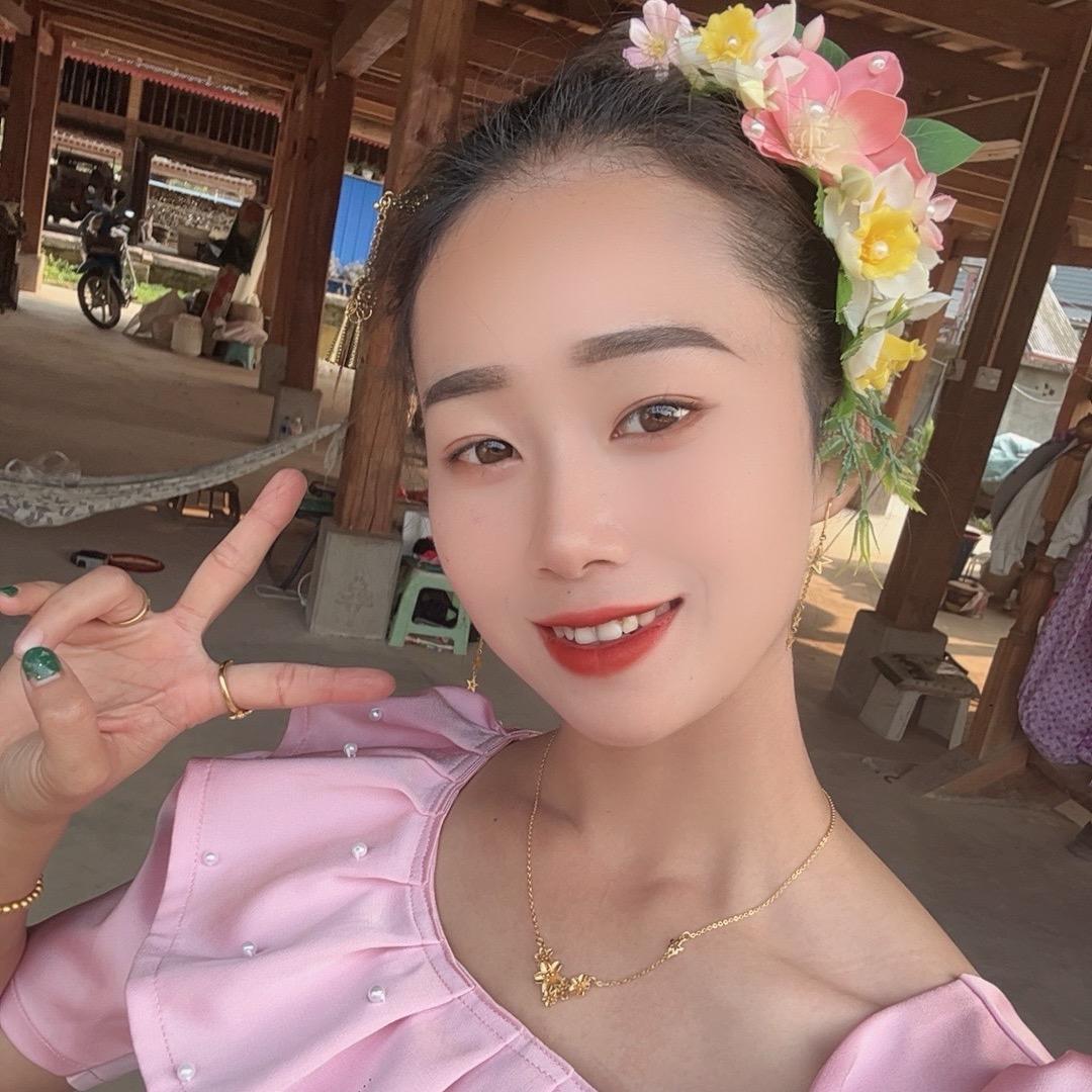 @依依