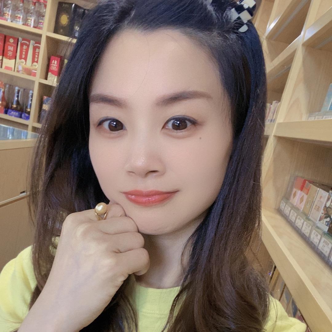 蓝色精灵🧚‍♀️
