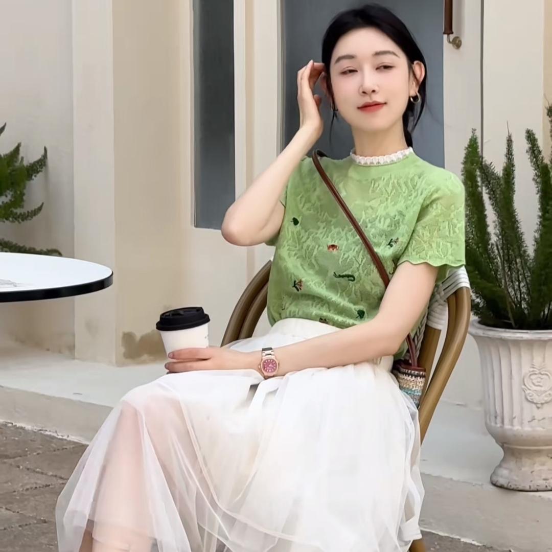 鸥纪儿直播爆款甄选衣橱