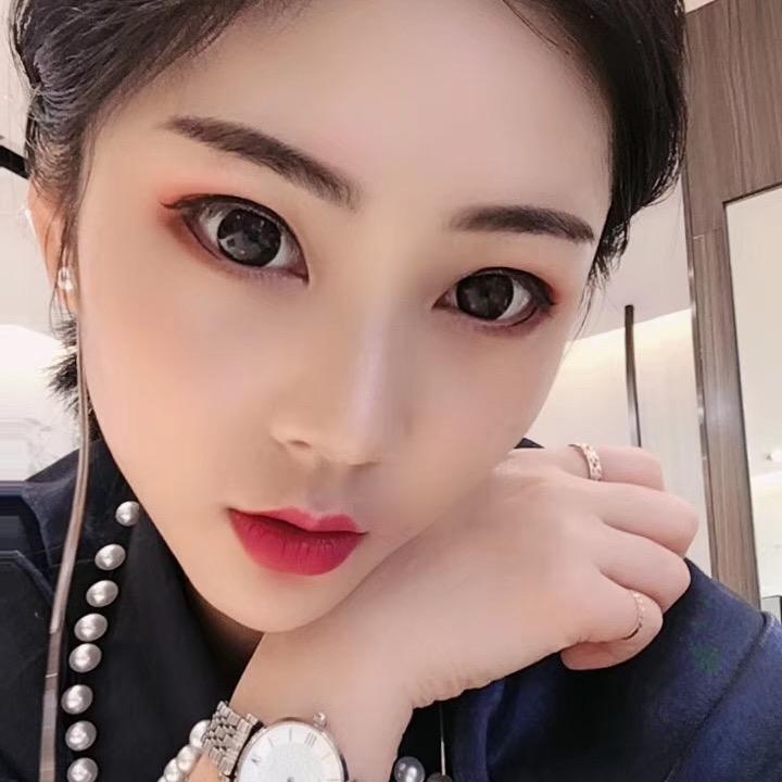 爱笑笑