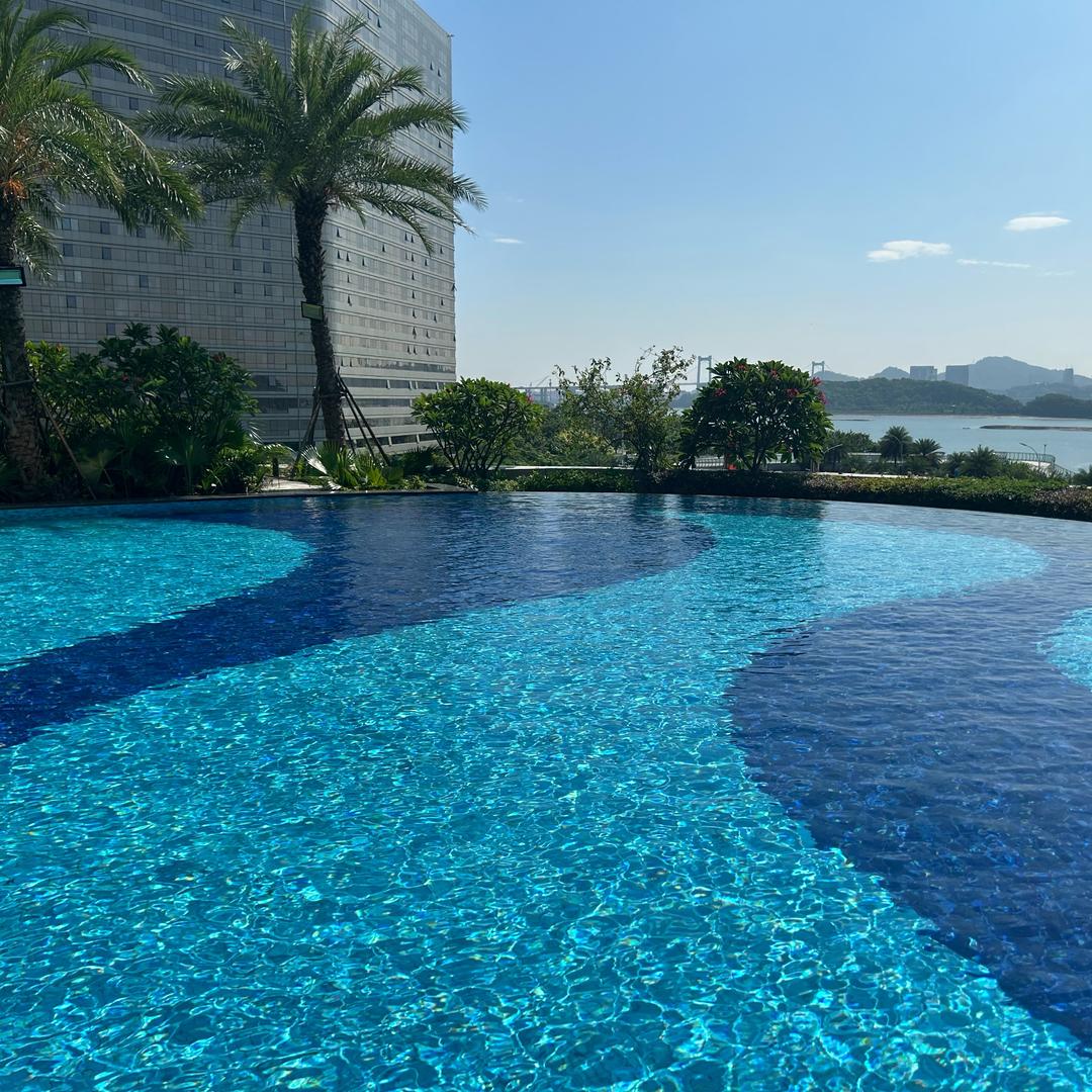 A 万豪酒店游泳健身中心王刚