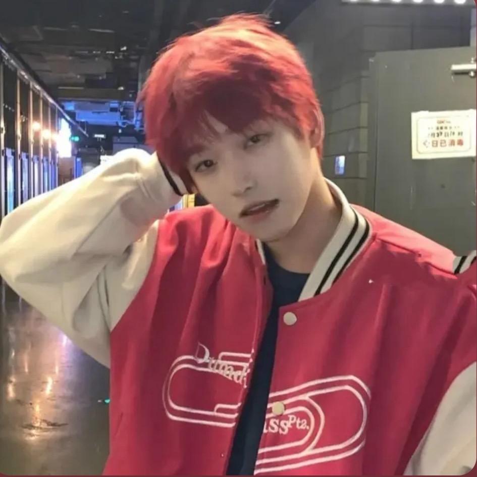 8898酒吧营销经理