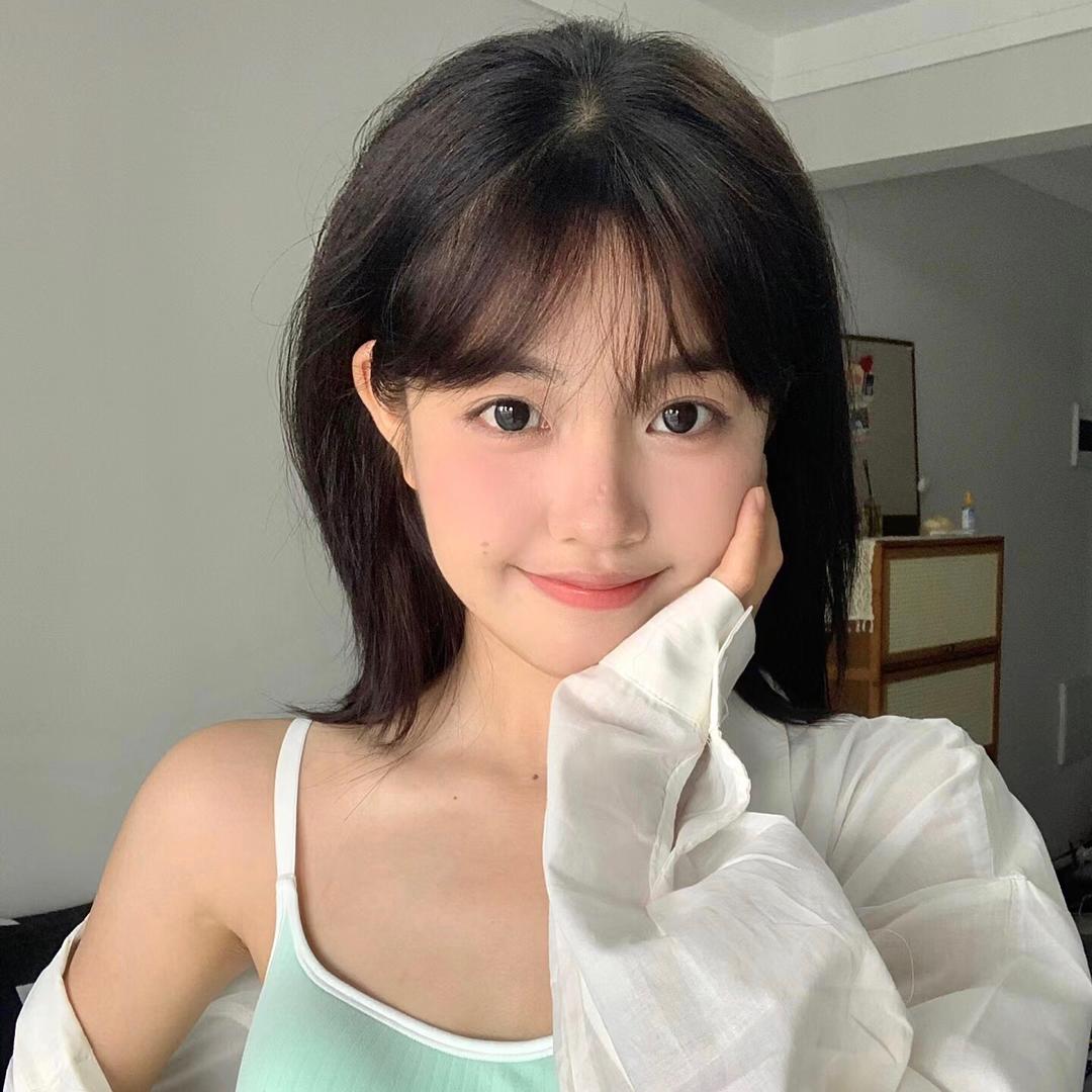 小茜吖