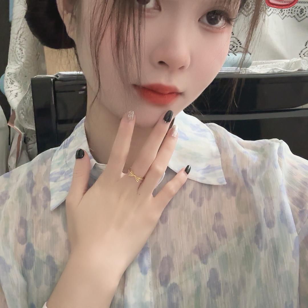 Lily🧡