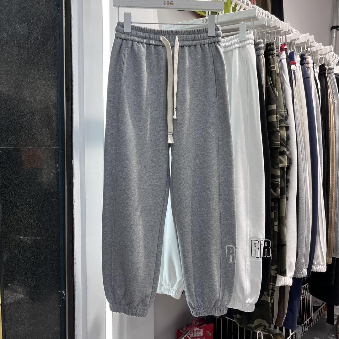 东莞市虎门衣贝子服装店