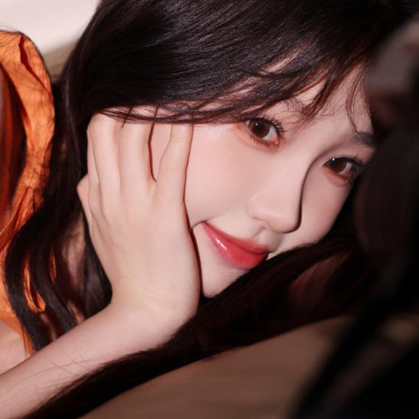 秋意渐浓风微凉