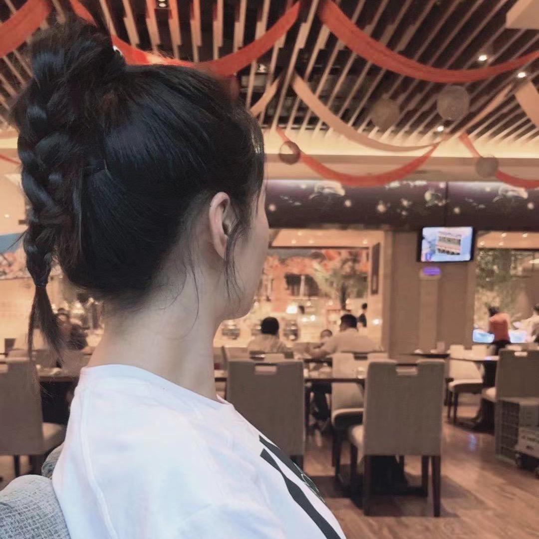 妮妮💋