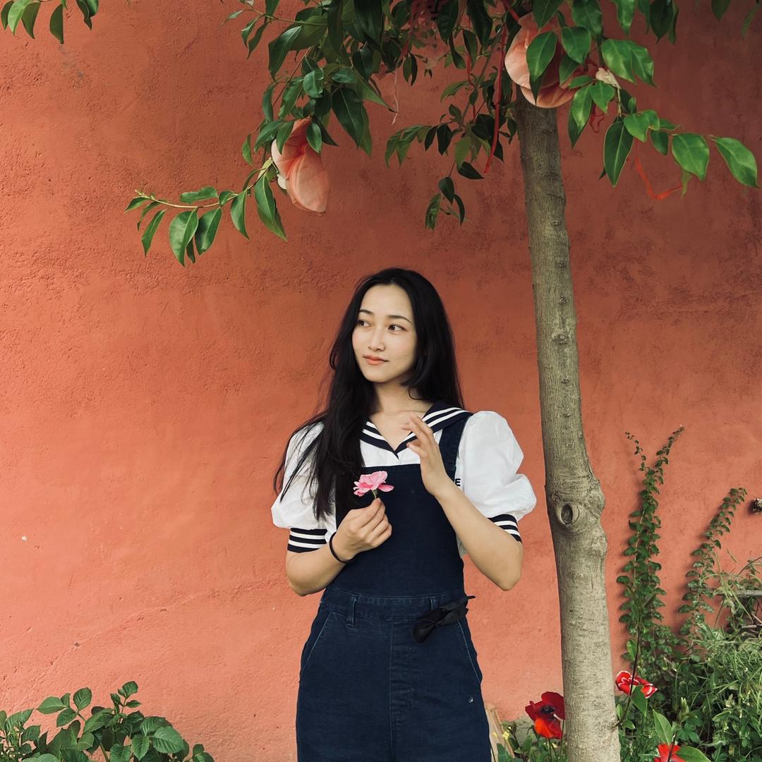 陀思妥利卡啦啦