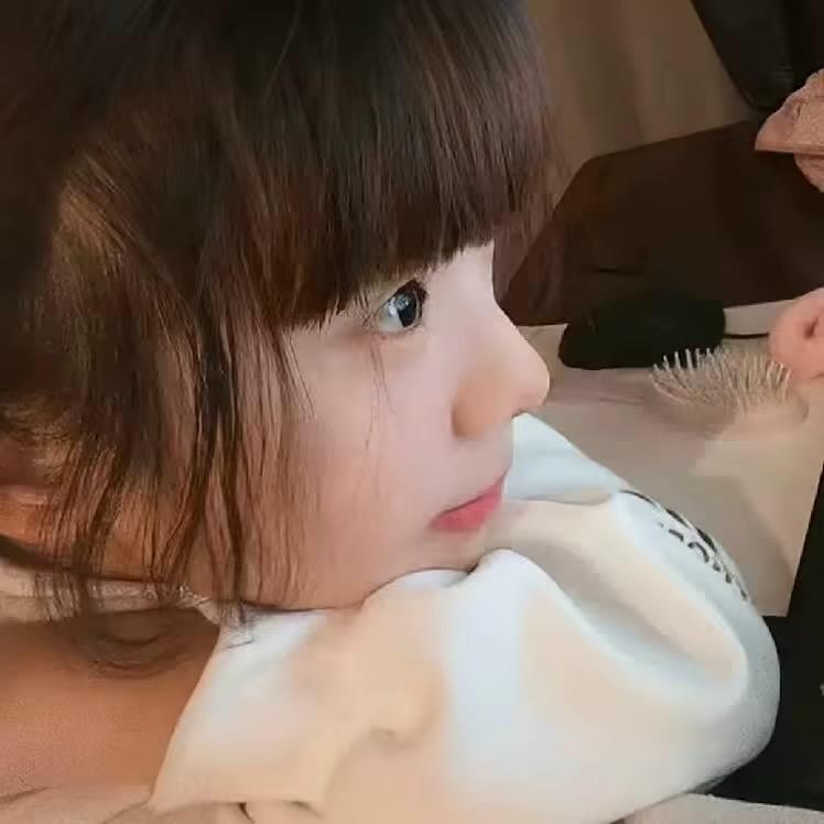 小欣欣.