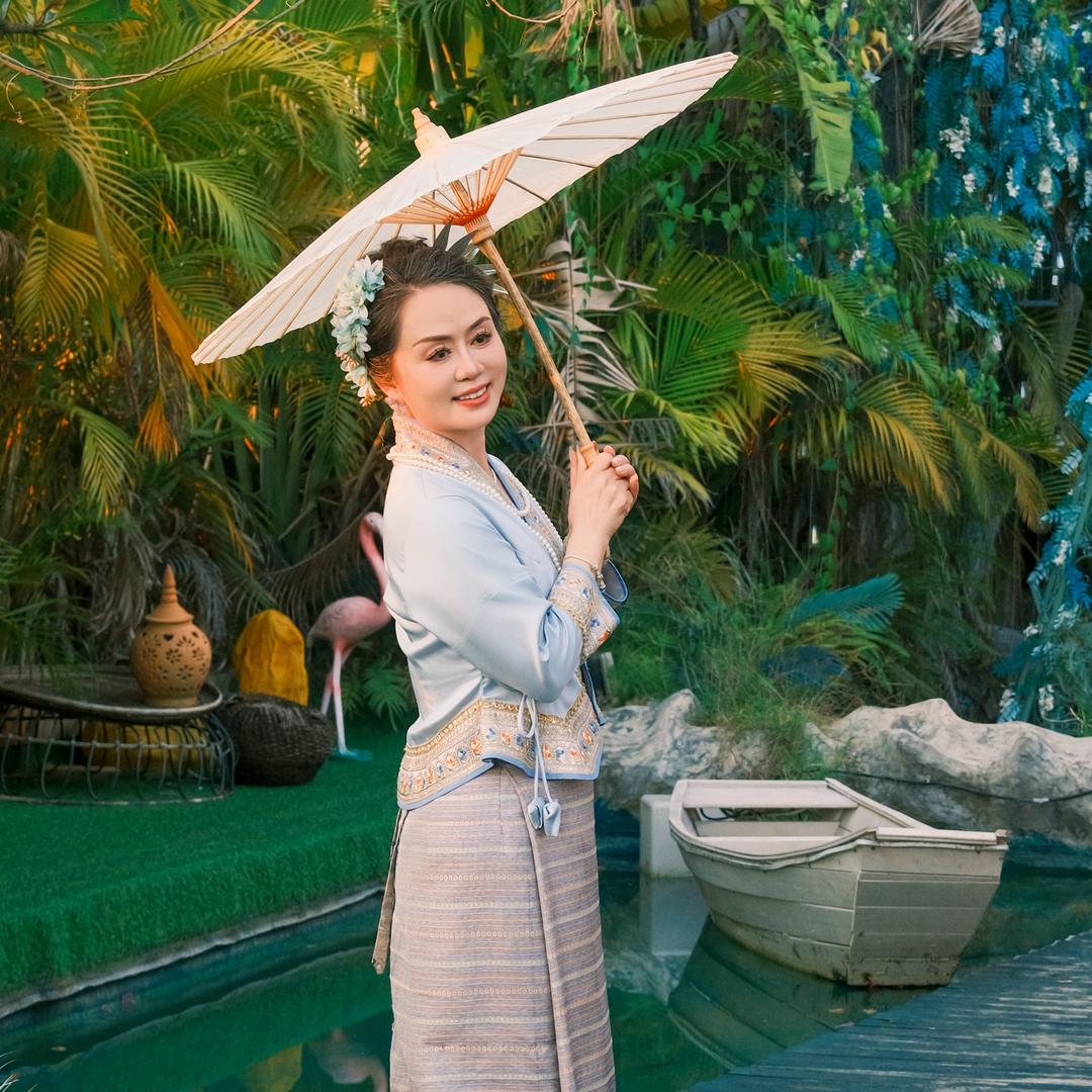 丽姐·芳香世家