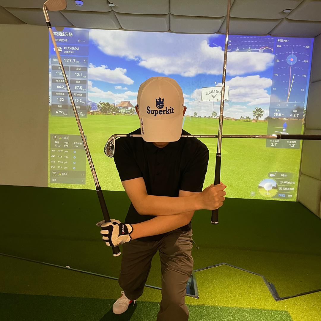 爱打高尔夫的阿耀⛳️