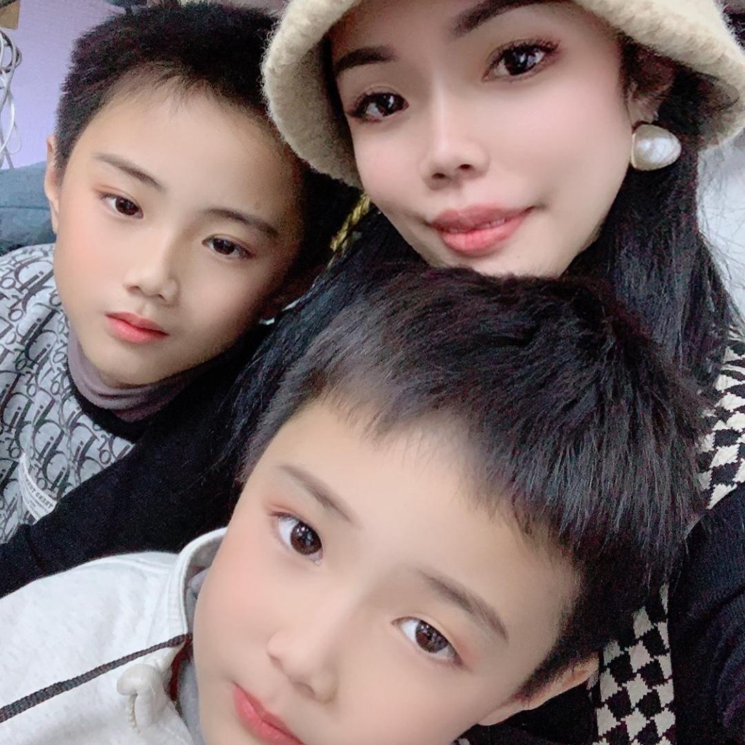 丹姐衣橱👇 《橱窗已开通》