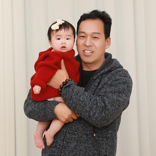 纵马江湖道，天地任逍遥。