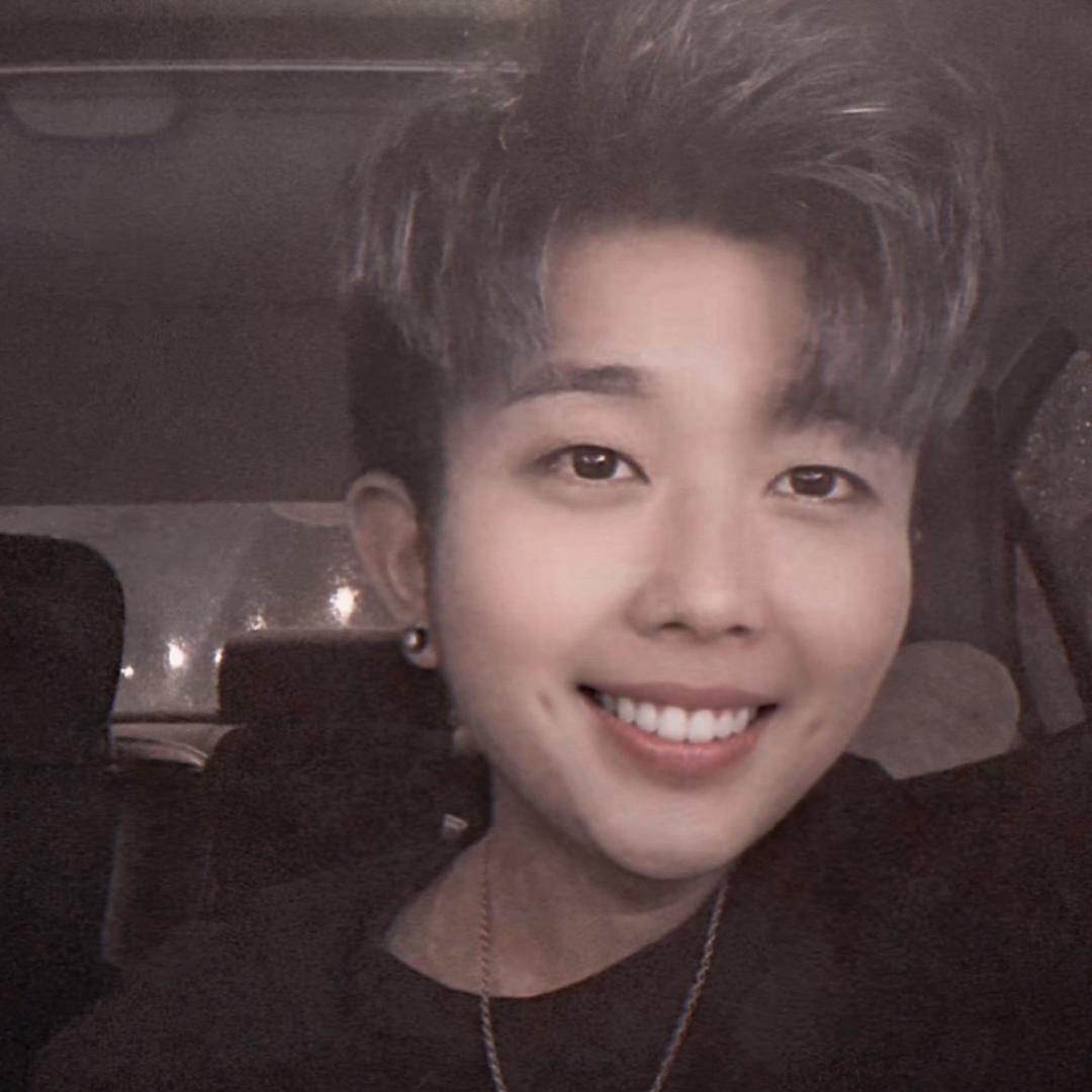 小鹿🦌招聘男模.接任何包厢，