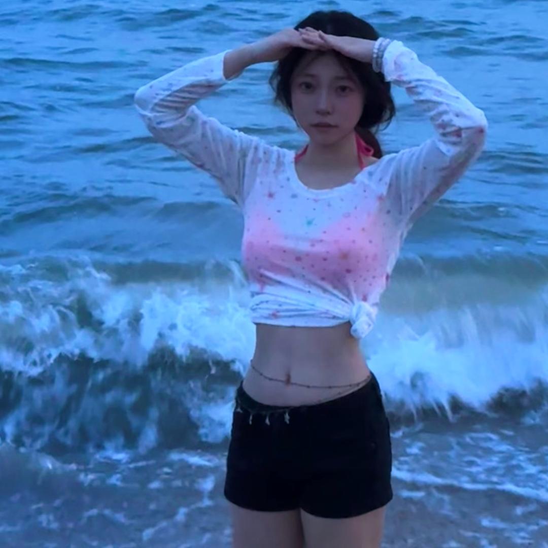 屿屿Hui