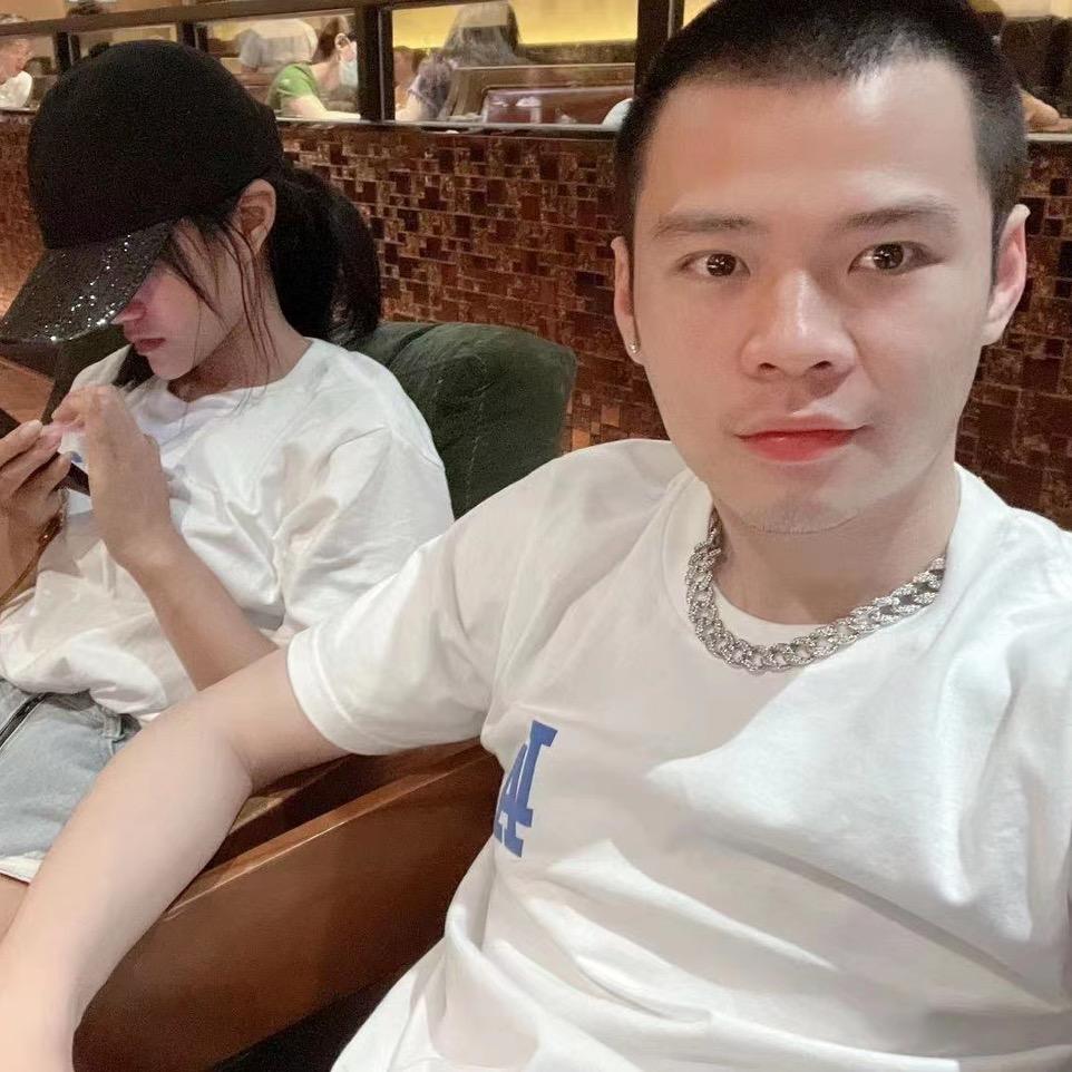盛公子逛武汉