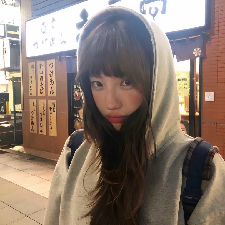 肚子又叫咯