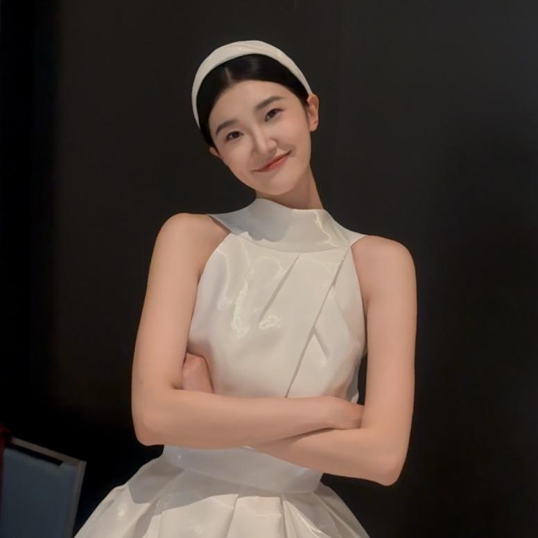 小小柚的