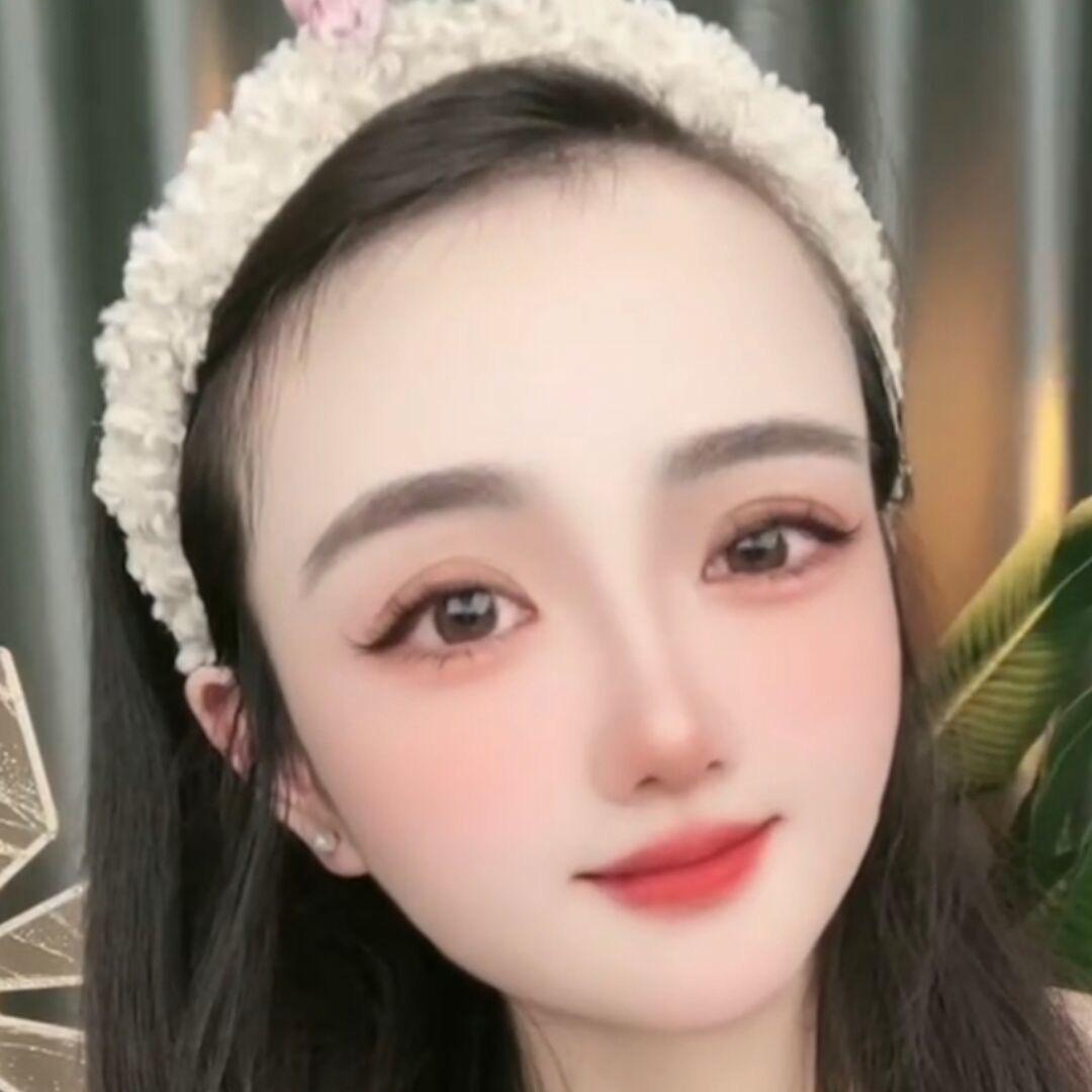 白 小白