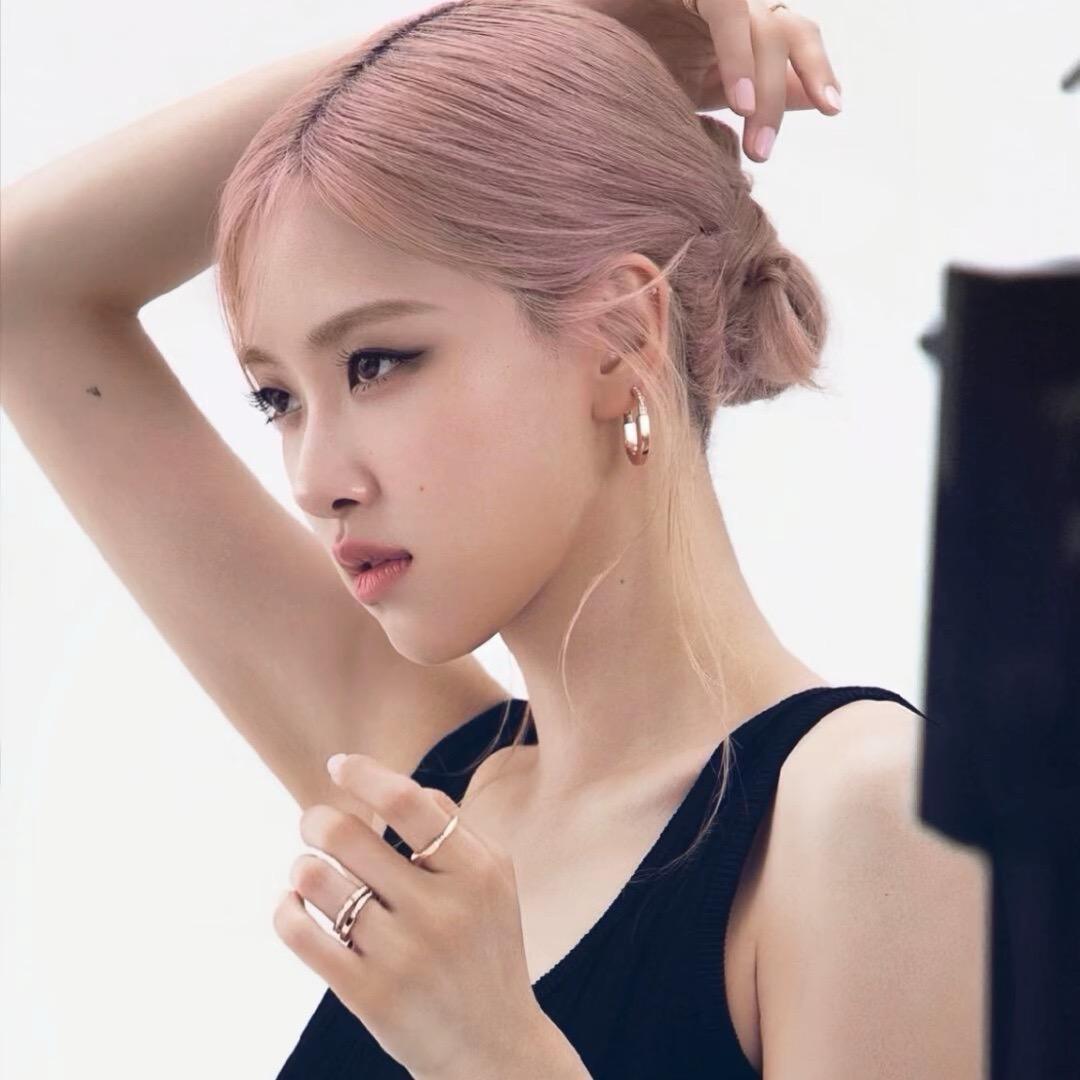 彩英🩰