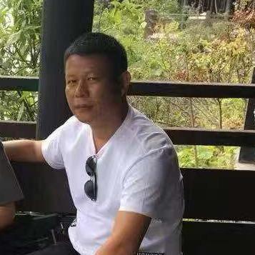 百色老钟探房